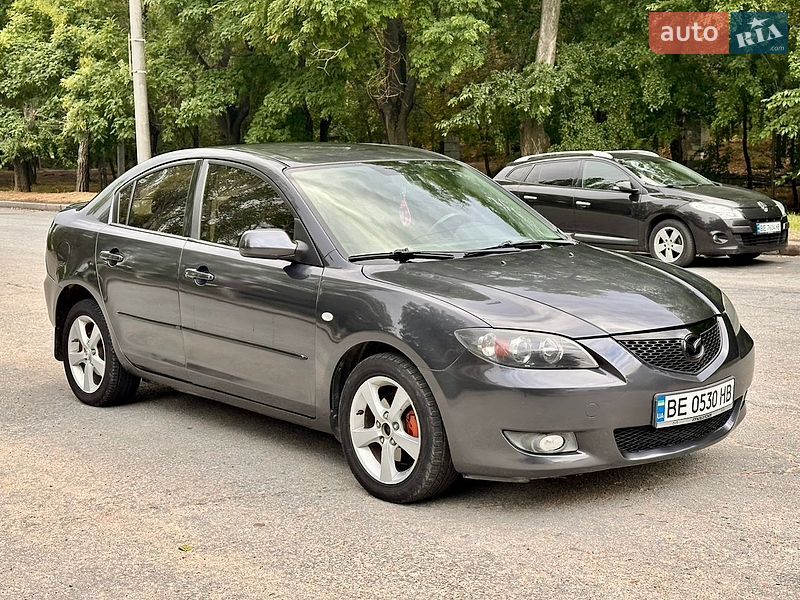Седан Mazda 3 2005 в Николаеве