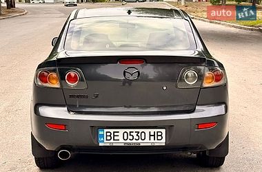 Седан Mazda 3 2005 в Николаеве
