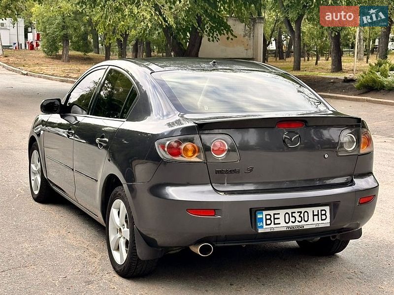Седан Mazda 3 2005 в Николаеве