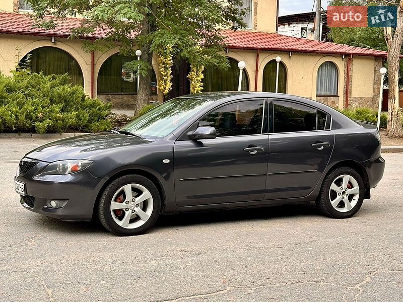 Седан Mazda 3 2005 в Николаеве