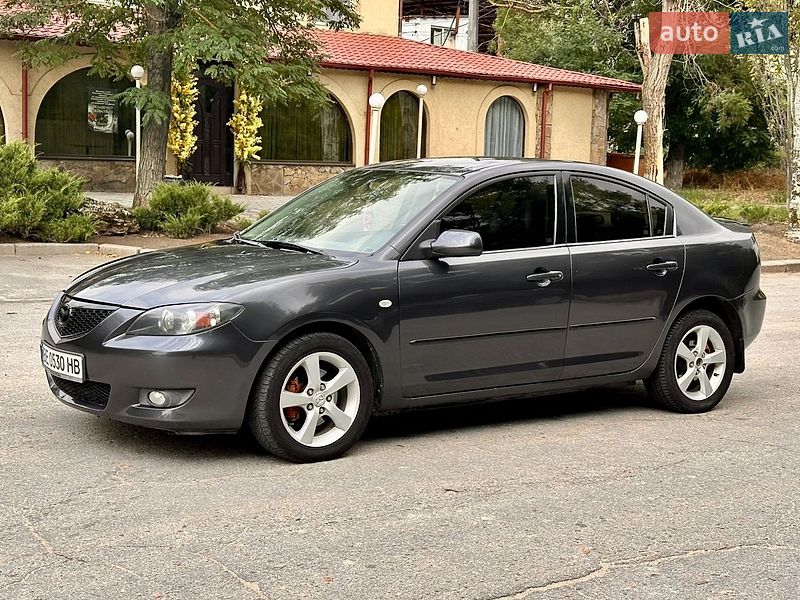 Седан Mazda 3 2005 в Николаеве
