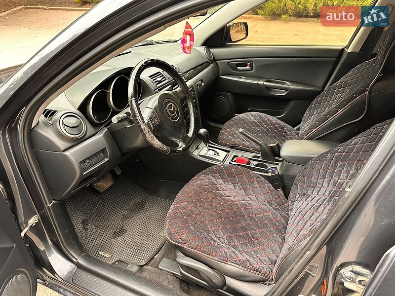Седан Mazda 3 2005 в Николаеве