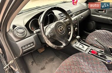 Седан Mazda 3 2005 в Николаеве