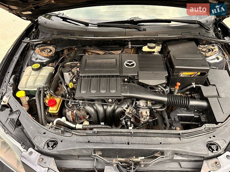Седан Mazda 3 2005 в Николаеве