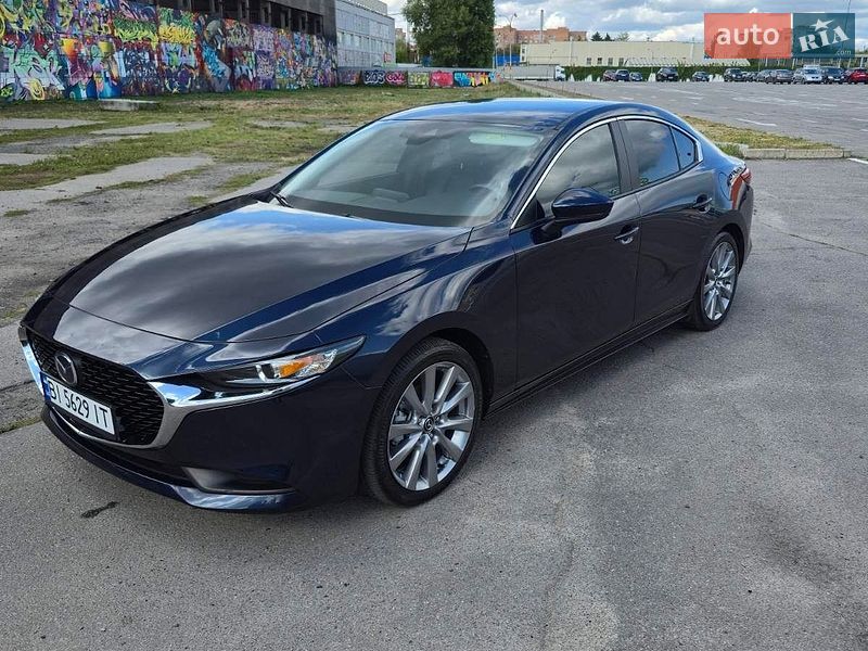 Седан Mazda 3 2023 в Полтаве
