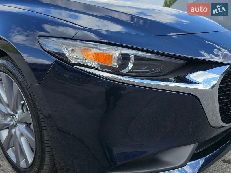 Седан Mazda 3 2023 в Полтаве