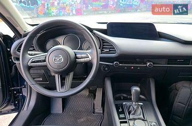Седан Mazda 3 2023 в Полтаве