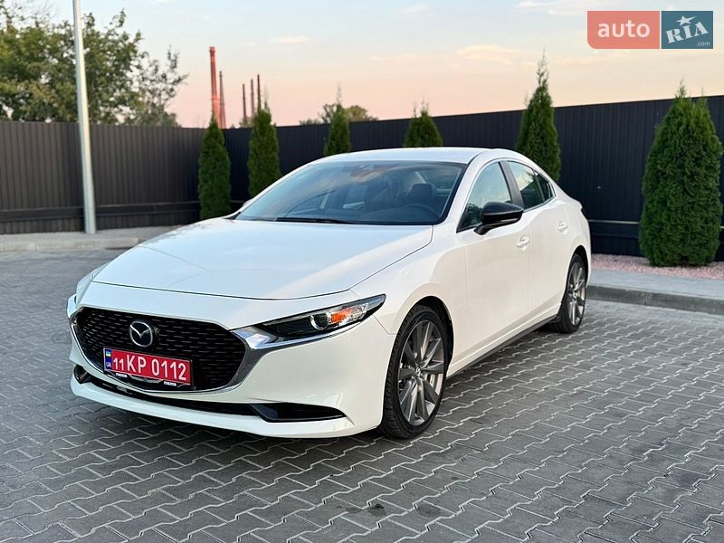 Седан Mazda 3 2021 в Днепре Седан Mazda 3 2021 в Днепре