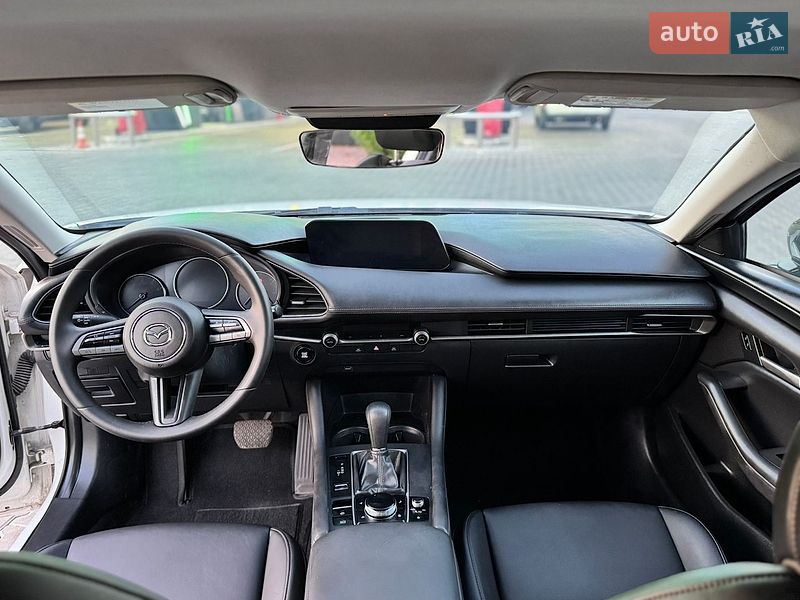 Седан Mazda 3 2021 в Днепре