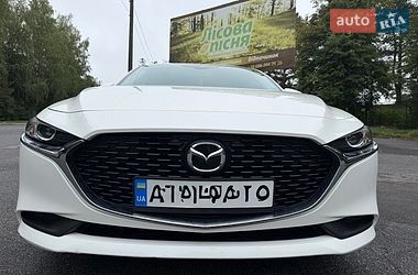 Седан Mazda 3 2021 в Трускавці