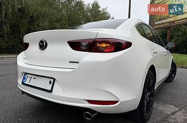 Седан Mazda 3 2021 в Трускавці
