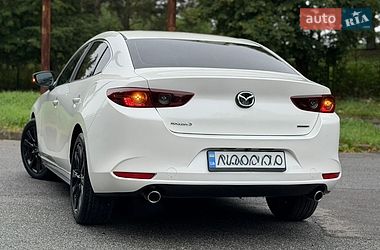 Седан Mazda 3 2021 в Трускавці