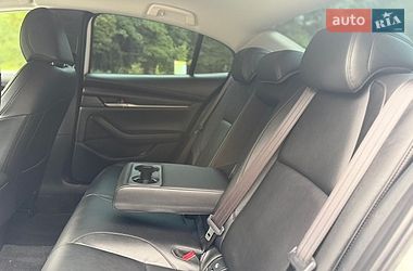 Седан Mazda 3 2021 в Трускавці