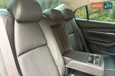 Седан Mazda 3 2021 в Трускавці