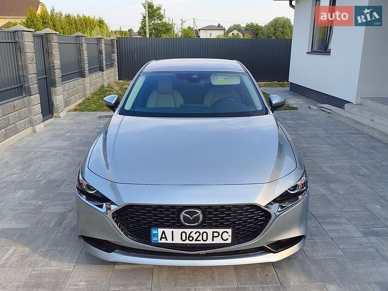 Mazda 3 2019
