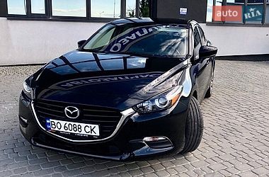 Седан Mazda 3 2017 в Тернополе