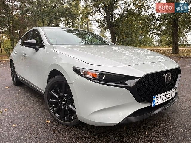 Хэтчбек Mazda 3 2024 в Кременчуге
