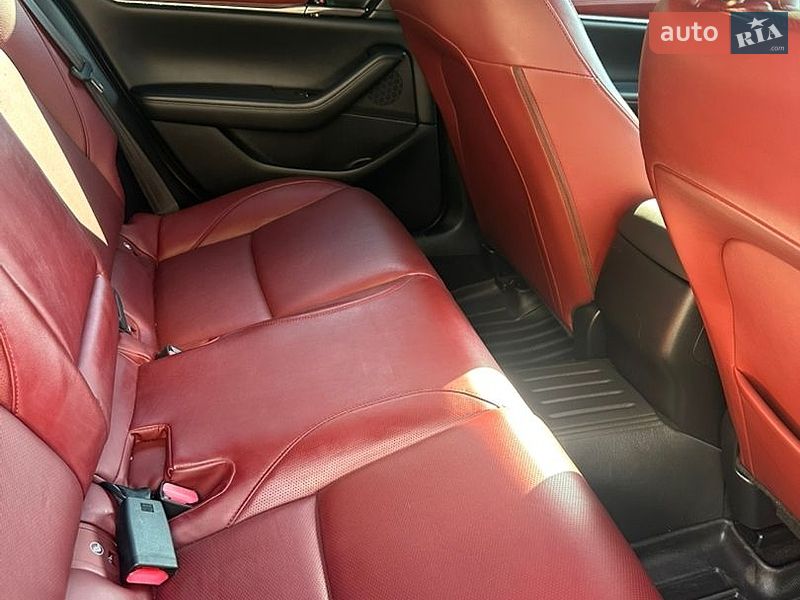 Хэтчбек Mazda 3 2019 в Запорожье