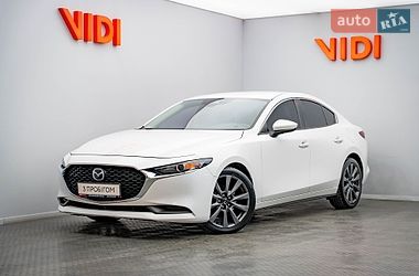 Седан Mazda 3 2020 в Киеве