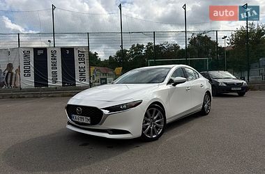 Седан Mazda 3 2019 в Киеве