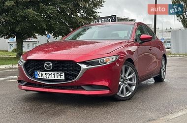 Седан Mazda 3 2022 в Киеве