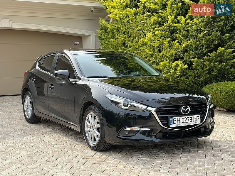 Хетчбек Mazda 3 2017 в Одесі