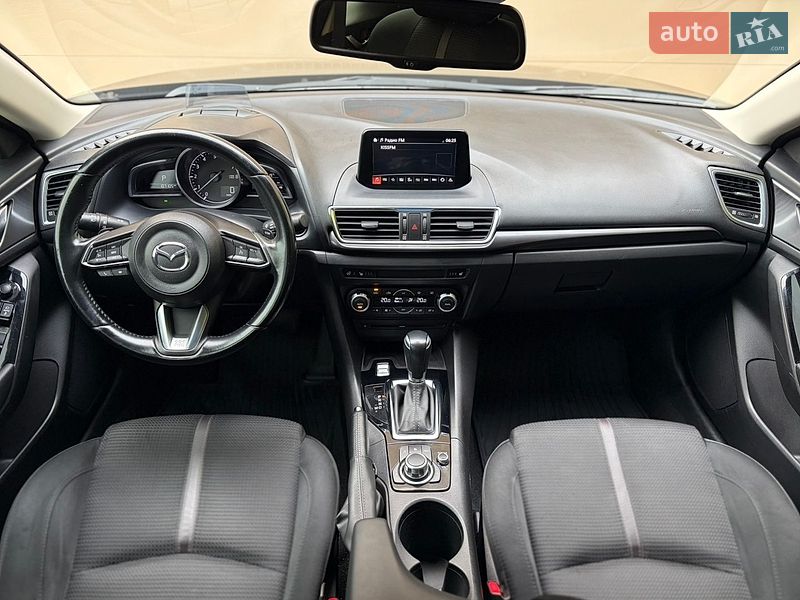 Хетчбек Mazda 3 2017 в Одесі