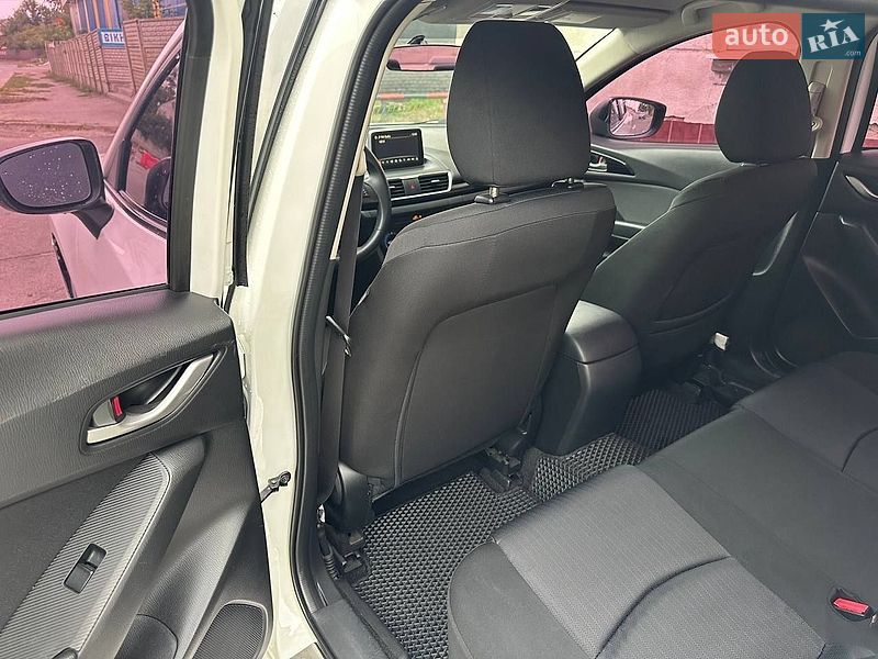 Седан Mazda 3 2015 в Харкові фото 9 Седан Mazda 3 2015 в Харкові
