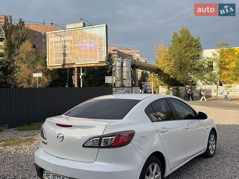 Седан Mazda 3 2010 в Дніпрі фото 3 Седан Mazda 3 2010 в Дніпрі