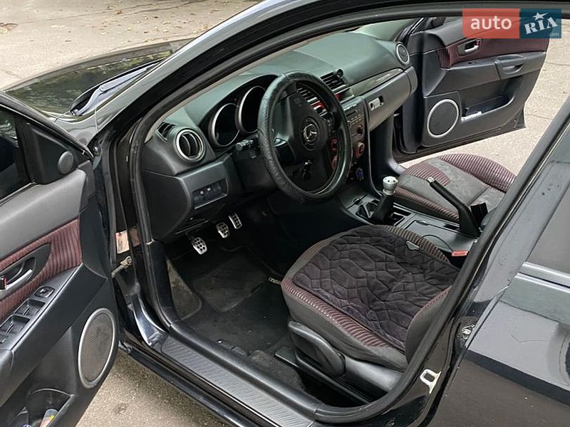 Хэтчбек Mazda 3 2003 в Заре