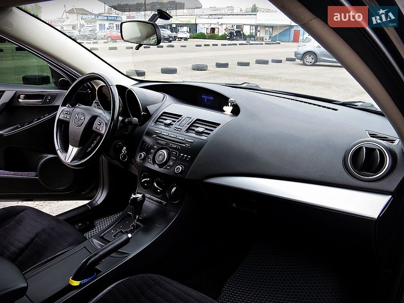 Седан Mazda 3 2012 в Черкасах фото 11 Седан Mazda 3 2012 в Черкасах