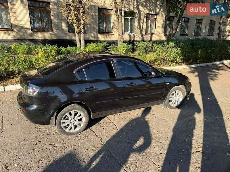 Седан Mazda 3 2007 в Сумах