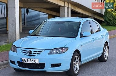 Седан Mazda 3 2004 в Броварах