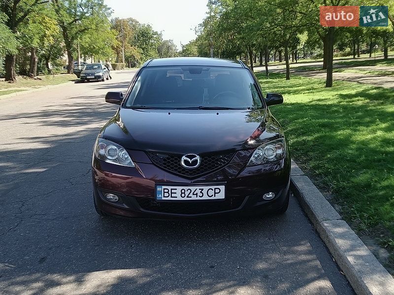 Хетчбек Mazda 3 2006 в Миколаєві