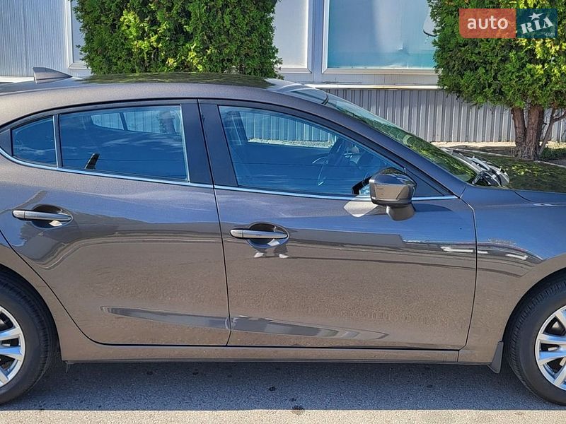 Хэтчбек Mazda 3 2016 в Белой Церкви
