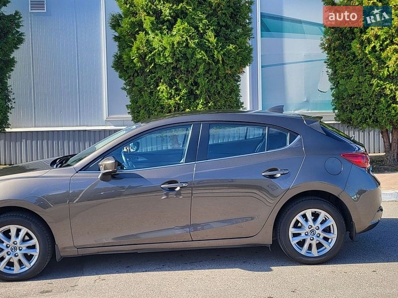Хэтчбек Mazda 3 2016 в Белой Церкви