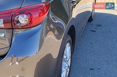 Хэтчбек Mazda 3 2016 в Белой Церкви