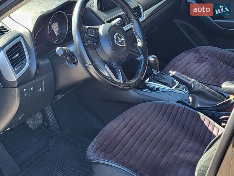 Хэтчбек Mazda 3 2016 в Белой Церкви