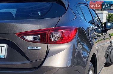 Хэтчбек Mazda 3 2016 в Белой Церкви