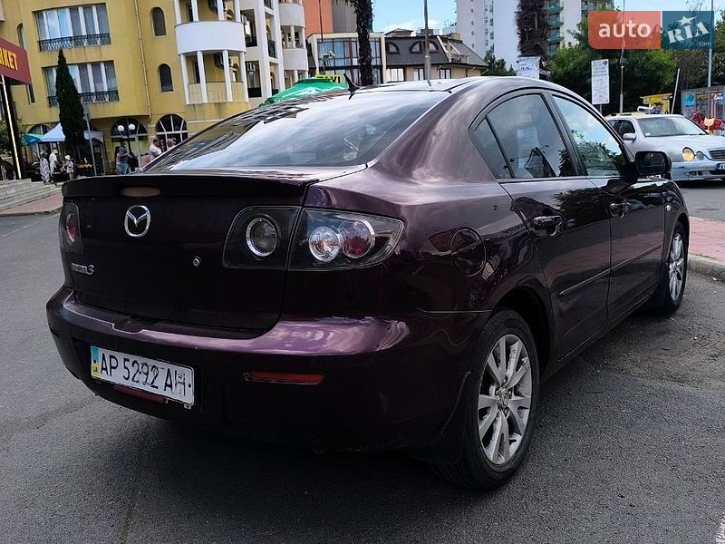 Седан Mazda 3 2007 в Львове