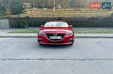 Седан Mazda 3 2014 в Запоріжжі