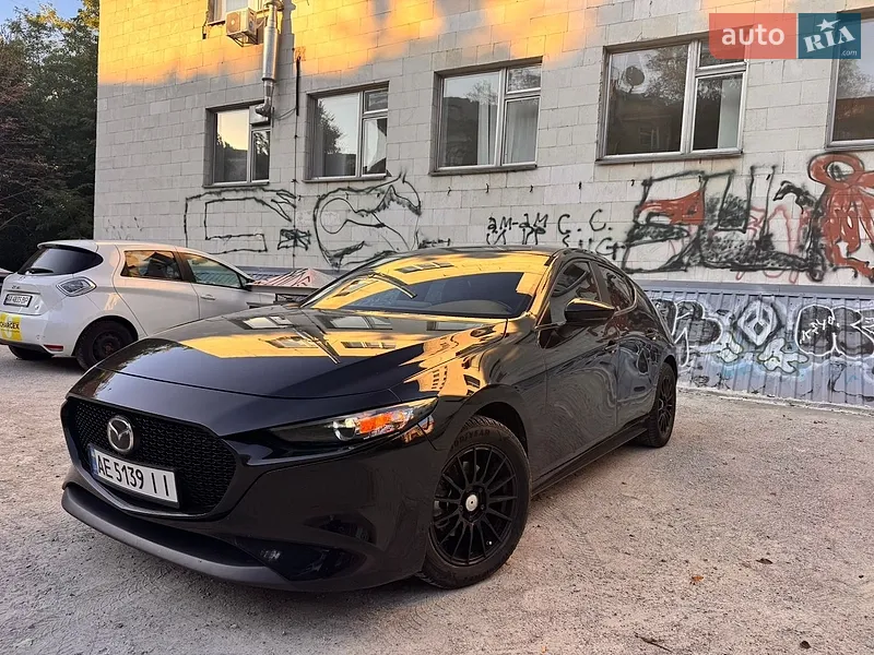 Mazda 3
