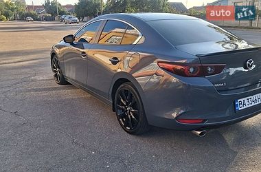 Седан Mazda 3 2023 в Александрие