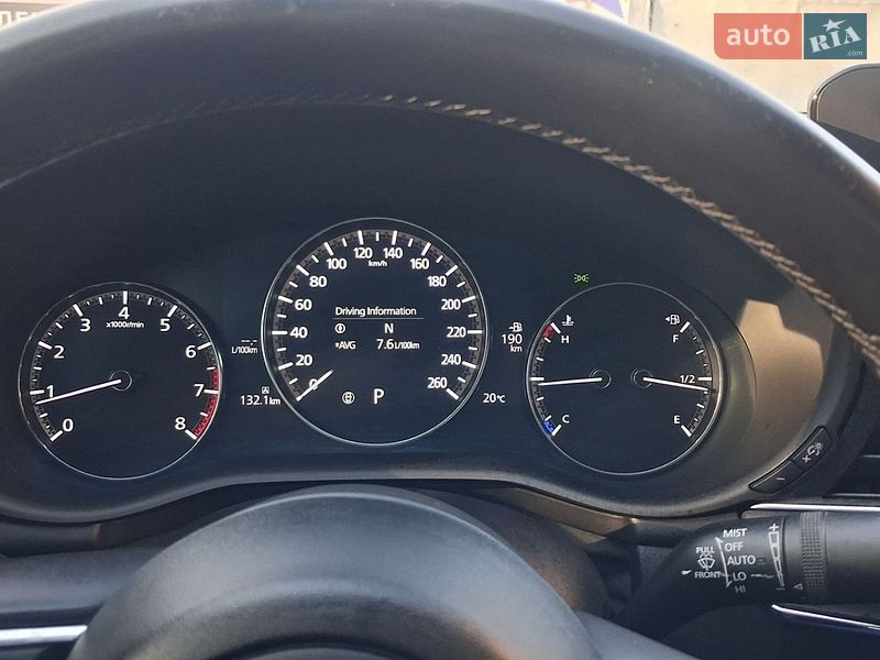 Седан Mazda 3 2023 в Александрие