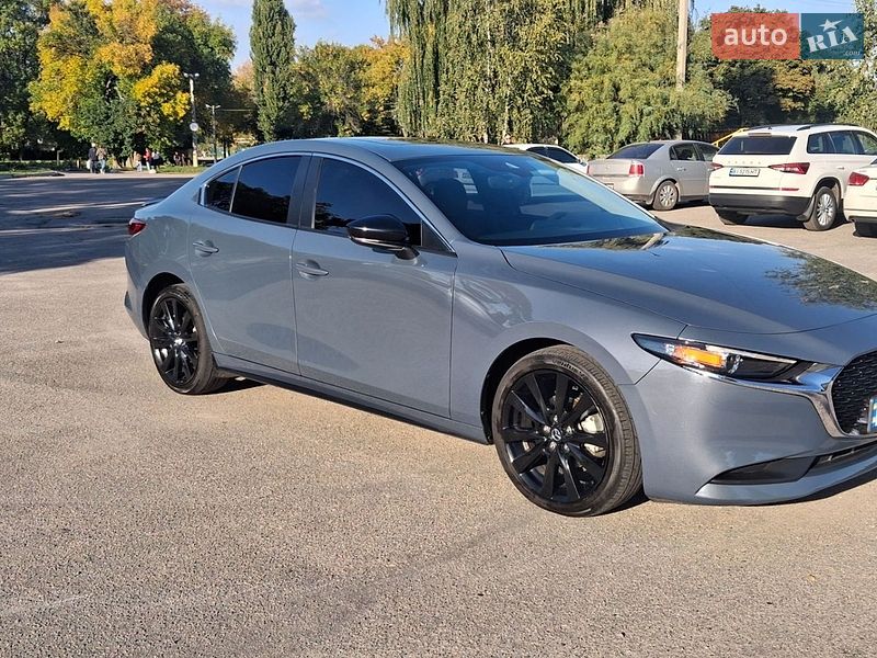 Седан Mazda 3 2023 в Александрие