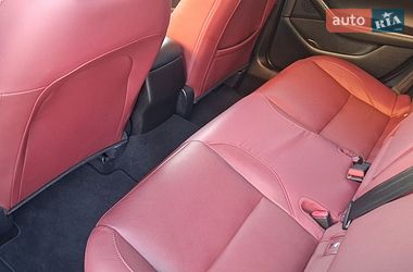Седан Mazda 3 2023 в Александрие