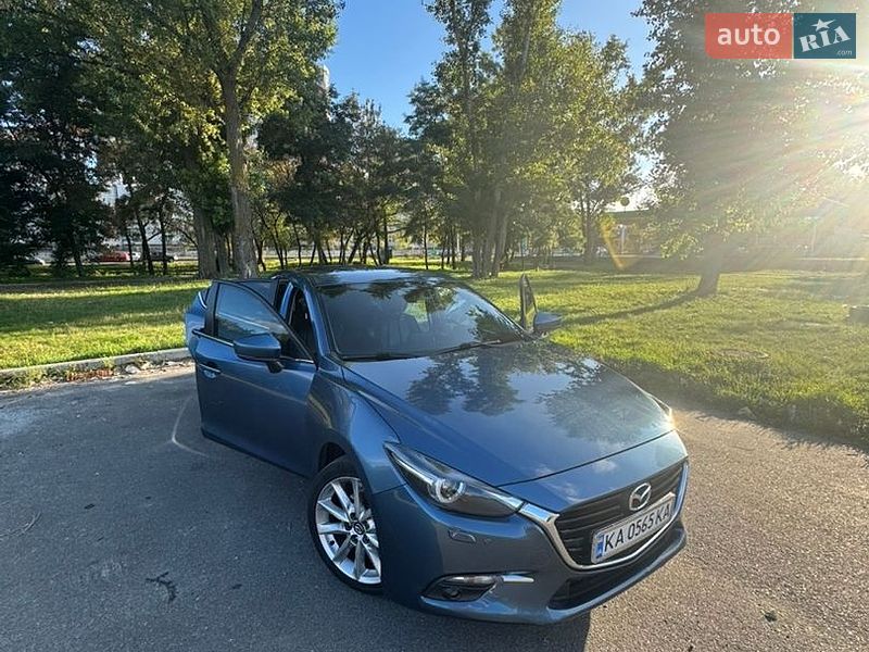 Mazda 3 2016