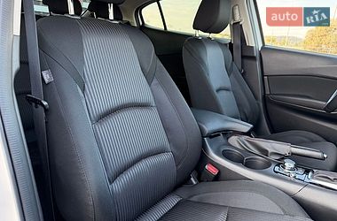 Хетчбек Mazda 3 2016 в Києві