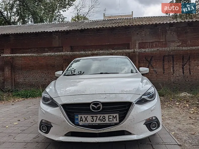 Mazda 3 2016