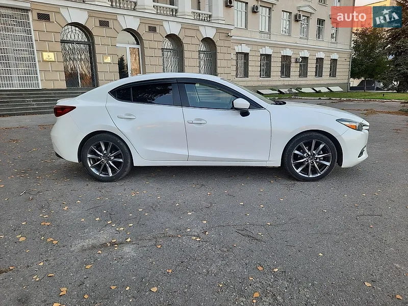 Mazda 3 2017